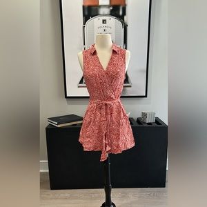 BRAND NEW! Faux Wrap-Styled, Collared, Sleeveless Romper, Burnt-Orange, Small